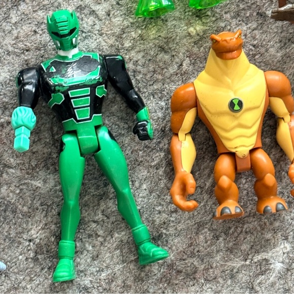 Ben 10 Alien Force Action Figure Lot (7) + TMNT Master Splinter Bundle - Picture 5 of 7